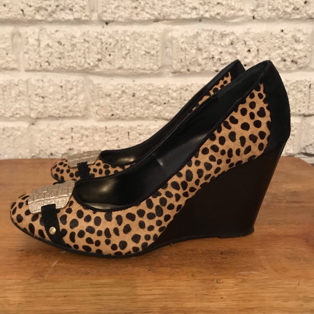 Falchi Leopard print wedge heels